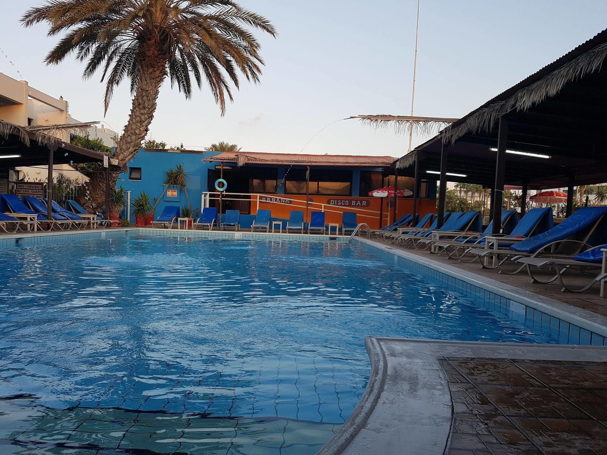 Kkaras Hotel 3 Star Ajia Napa Zewnętrze zdjęcie