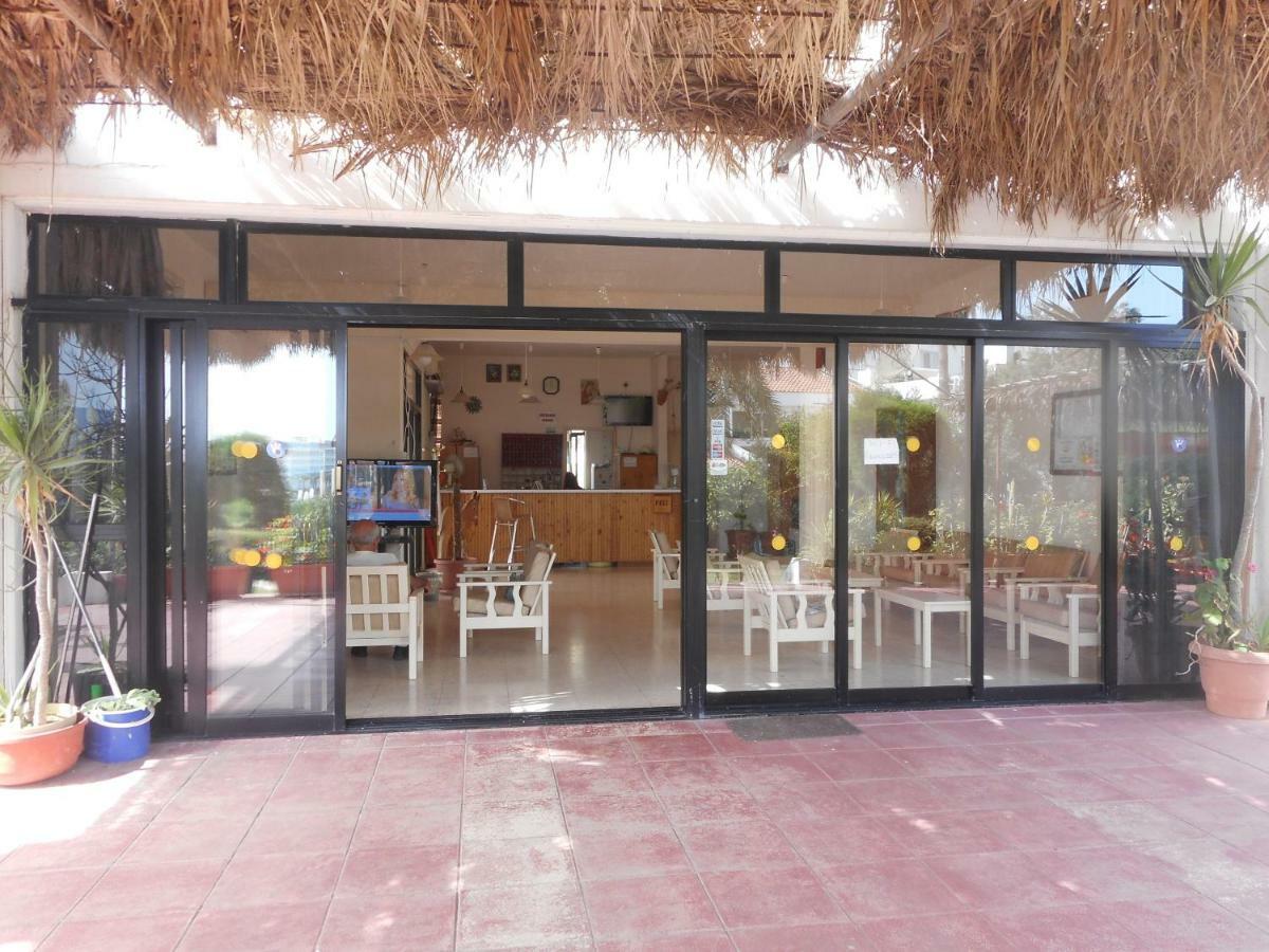 Kkaras Hotel 3 Star Ajia Napa Zewnętrze zdjęcie